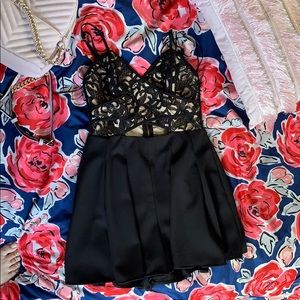 Romper size S worn once